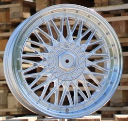 Felgi aluminiowe Racing Line 18" 5X114.3 8 ET35 73.1