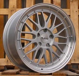 Alloy Wheels Racing Line 18" 5X112 8 ET35 66.6